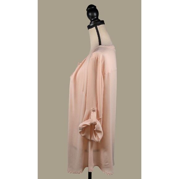 Torrid Light Pink 3/4 Roll-tab Sleeves Blouse Size 1X - Picture 5 of 10